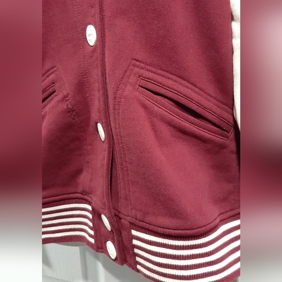 TW Teenie Weenie Bear Rugby Varsity Style Special Issue Equipment Woman Size XS - Picture 2 of 10